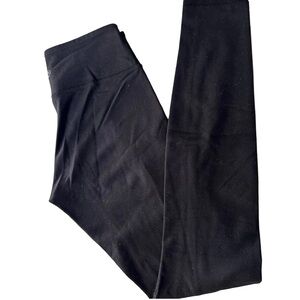 Lululemon mid-rise black leggings